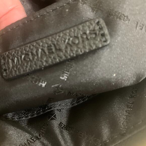 MICHAEL KORS Large 10" Black Pebbled Leather FLAT Pouch Wristlet Clutch - Picture 10 of 12